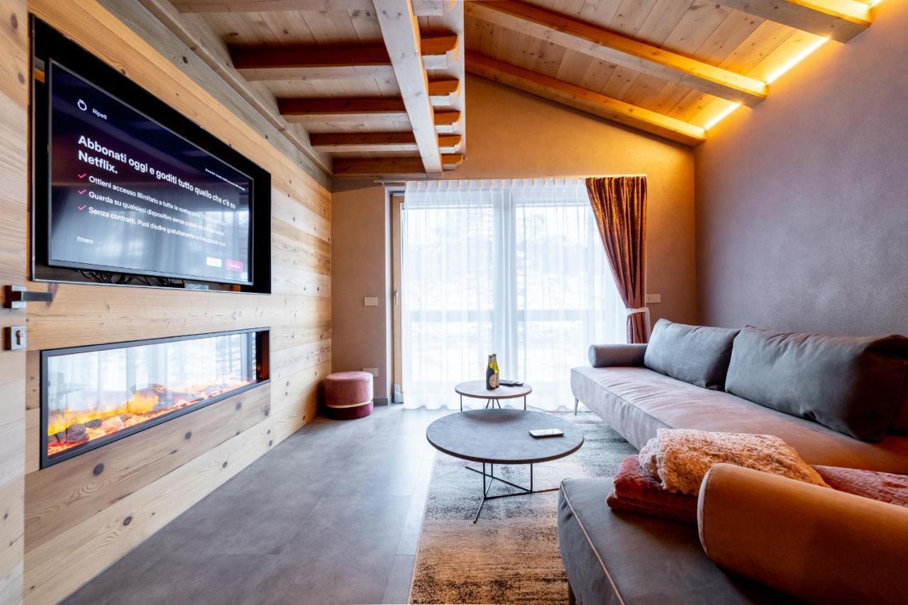 Chalet Imbosc'Che - 5 Beautiful Rooms In Charming B&B Livigno Dış mekan fotoğraf