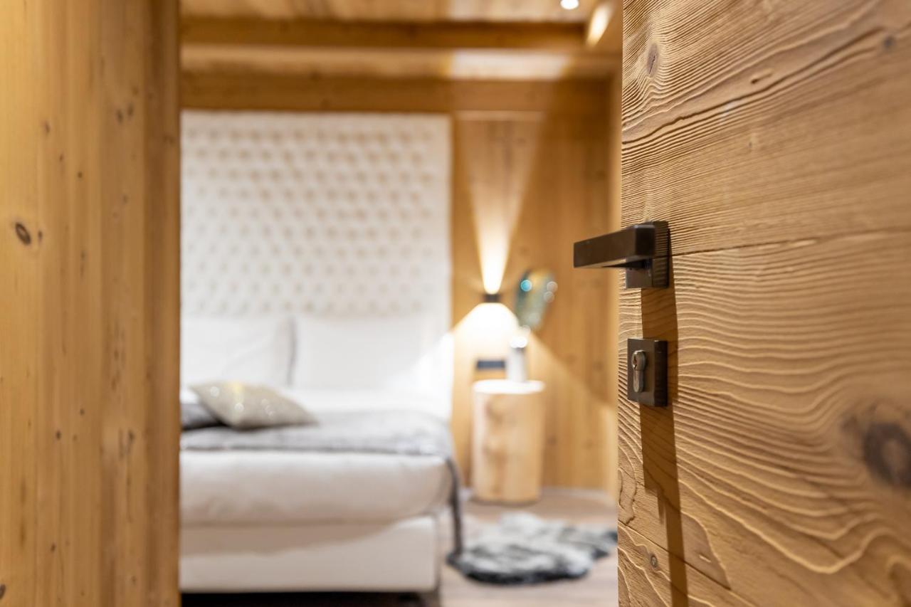 Chalet Imbosc'Che - 5 Beautiful Rooms In Charming B&B Livigno Dış mekan fotoğraf